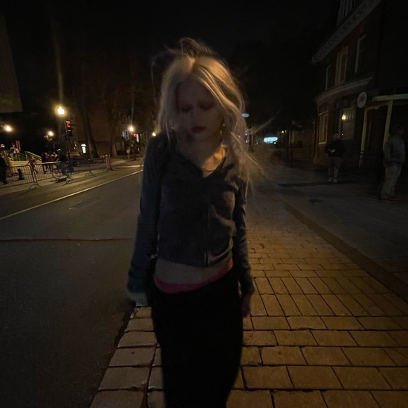 Joshua perets velvet vest - Picture 6 of 7